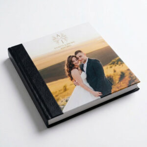 Fotolivro capa acrílica personalizado com acabamento premium