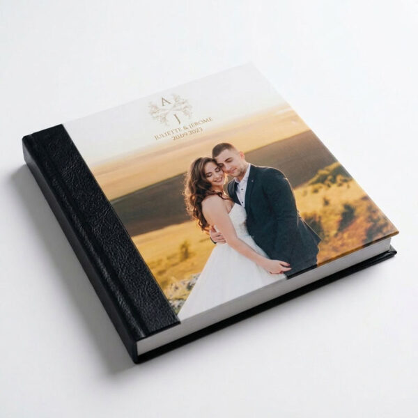 Fotolivro capa acrílica personalizado com acabamento premium